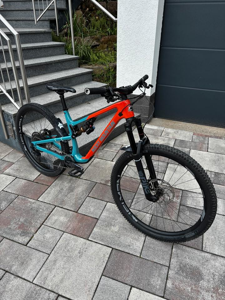 Rocky Mountain Instinct Carbon 29” 2025 – Size Medium – Excellent Condition