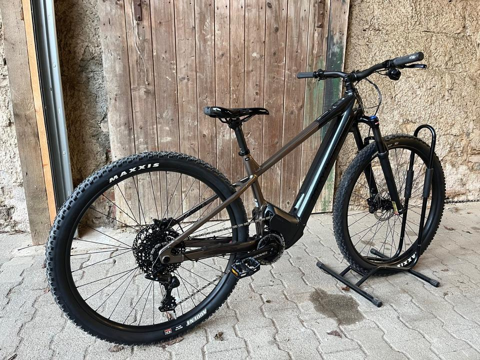 Rocky Mountain Fusion Powerplay A10 e-Bike – Size Medium