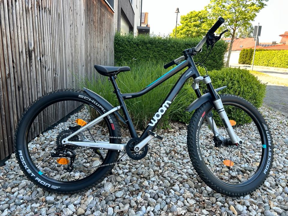 woom OFF AIR 5 – 24” Kids Mountain Bike – Black – Excellent Condition