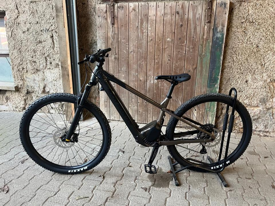 Rocky Mountain Fusion Powerplay A10 e-Bike – Size Medium
